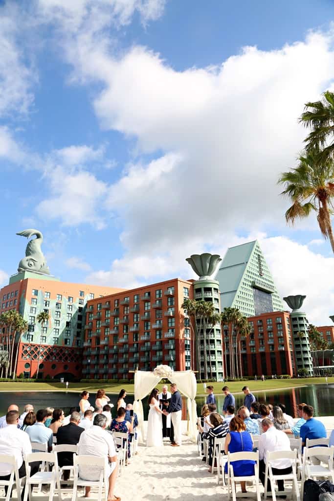 Walt Disney World Weddings (Regina Hyman)
