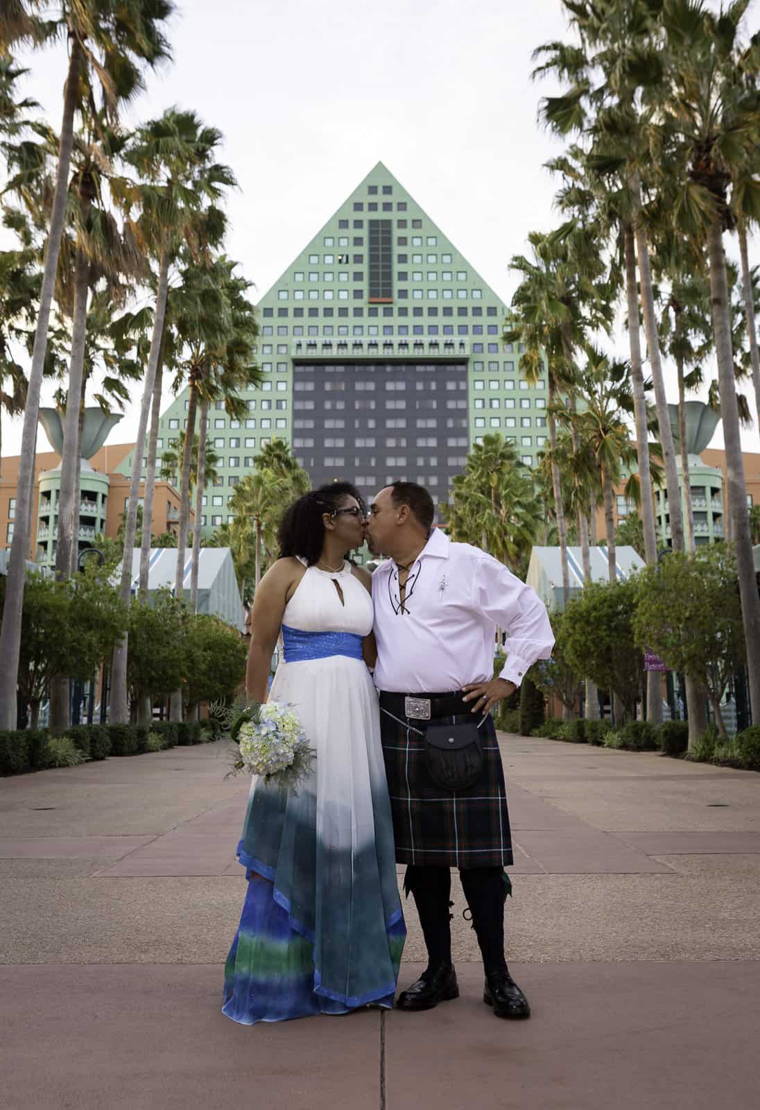 Swan Wedding in Orlando - Just Marry Weddings - Matt Jylha Photography