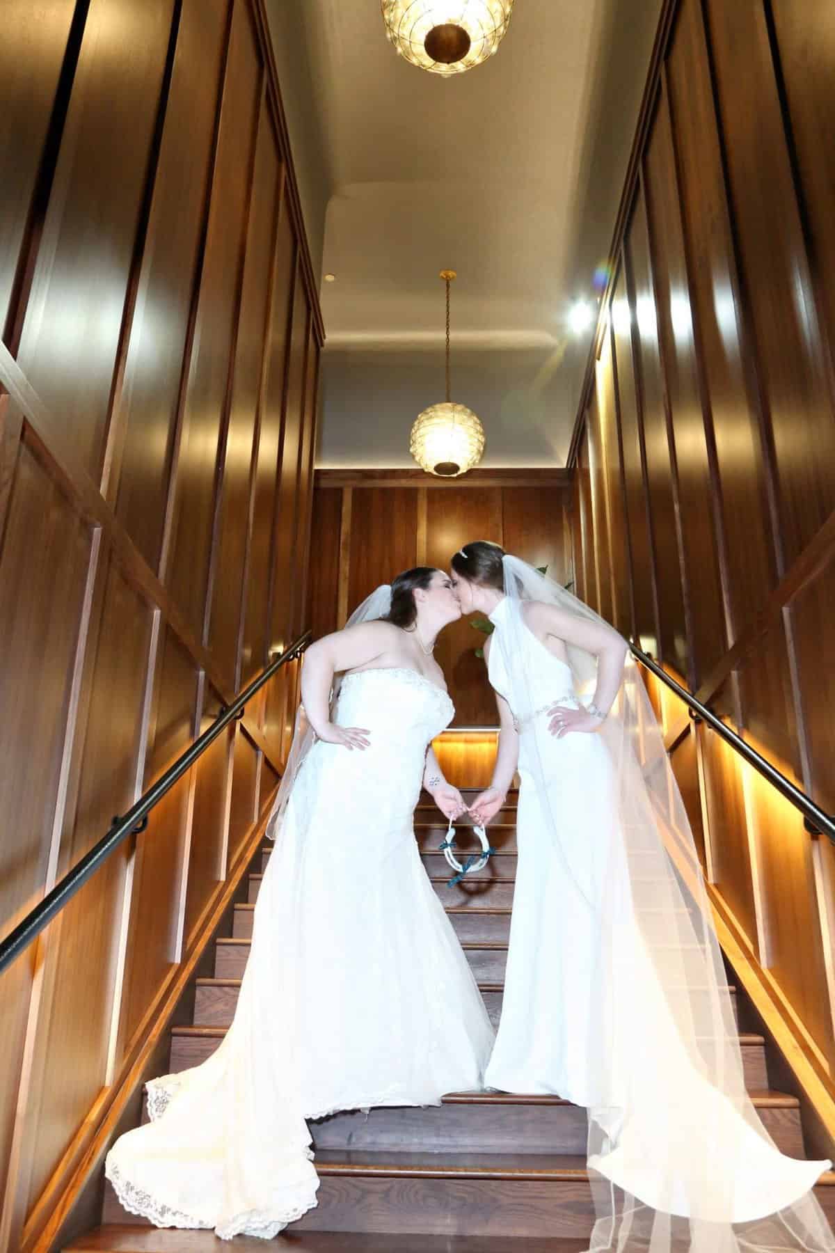 Paddlefish Disney Springs Wedding - Just Marry Weddings - Regina Hyman Photography