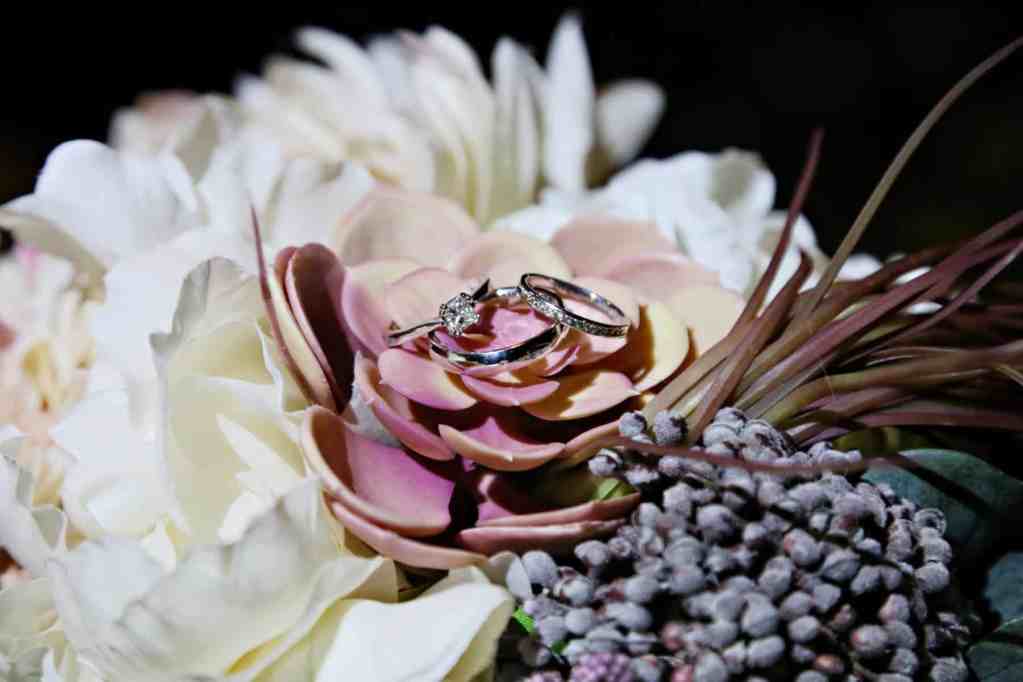 2020 Floral Trends - Just Marry Weddings - Regina Hyman Photography 2