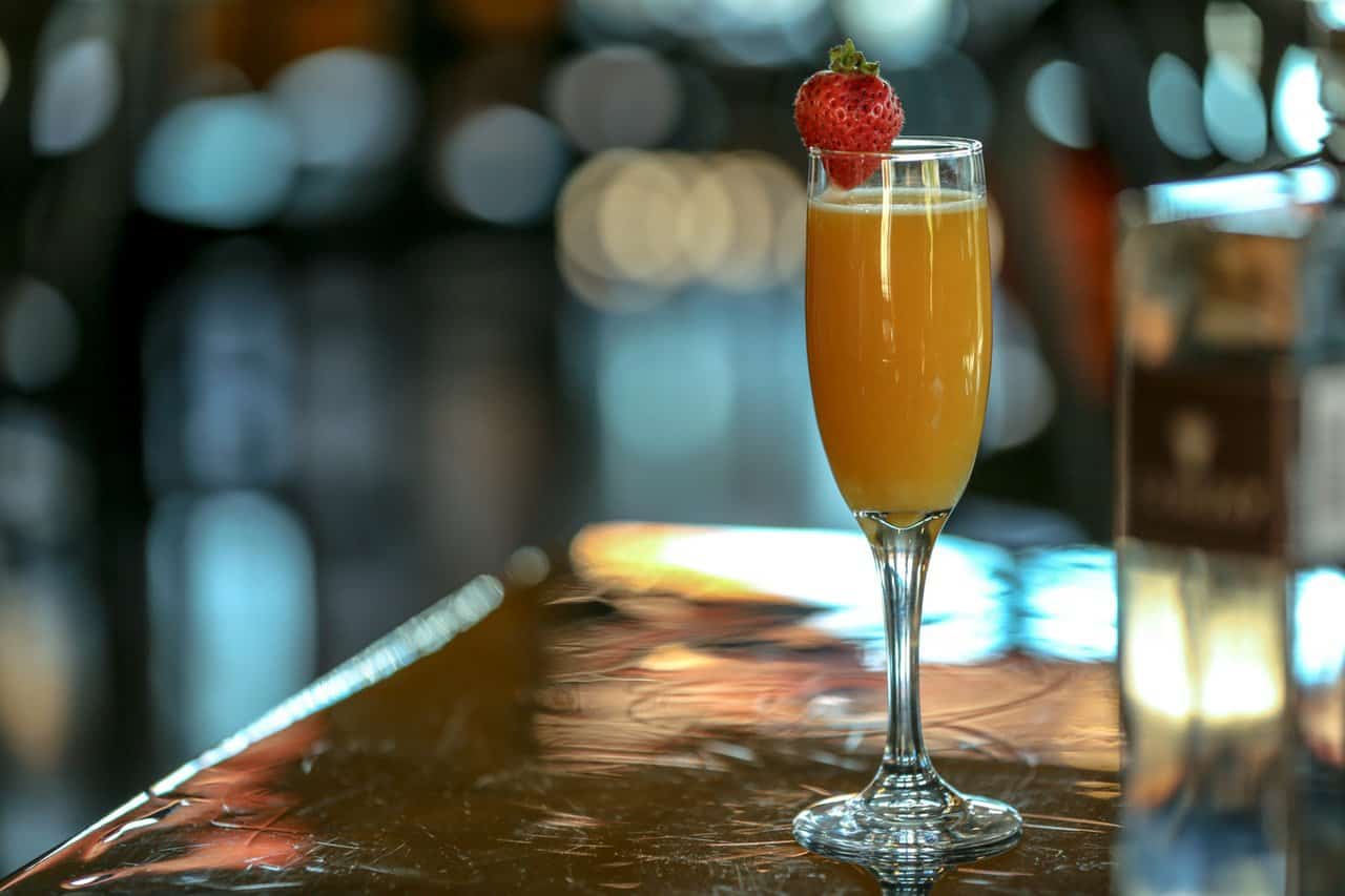 How to Choose the Right Wedding Bar - Mimosa - Just Marry Weddings
