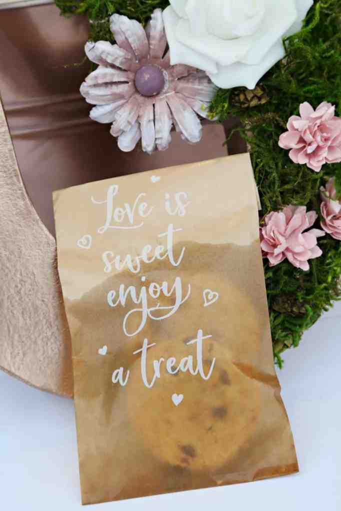 Useful Wedding Favors (Cookies) - Just Marry Weddings - Regina Hyman Photography