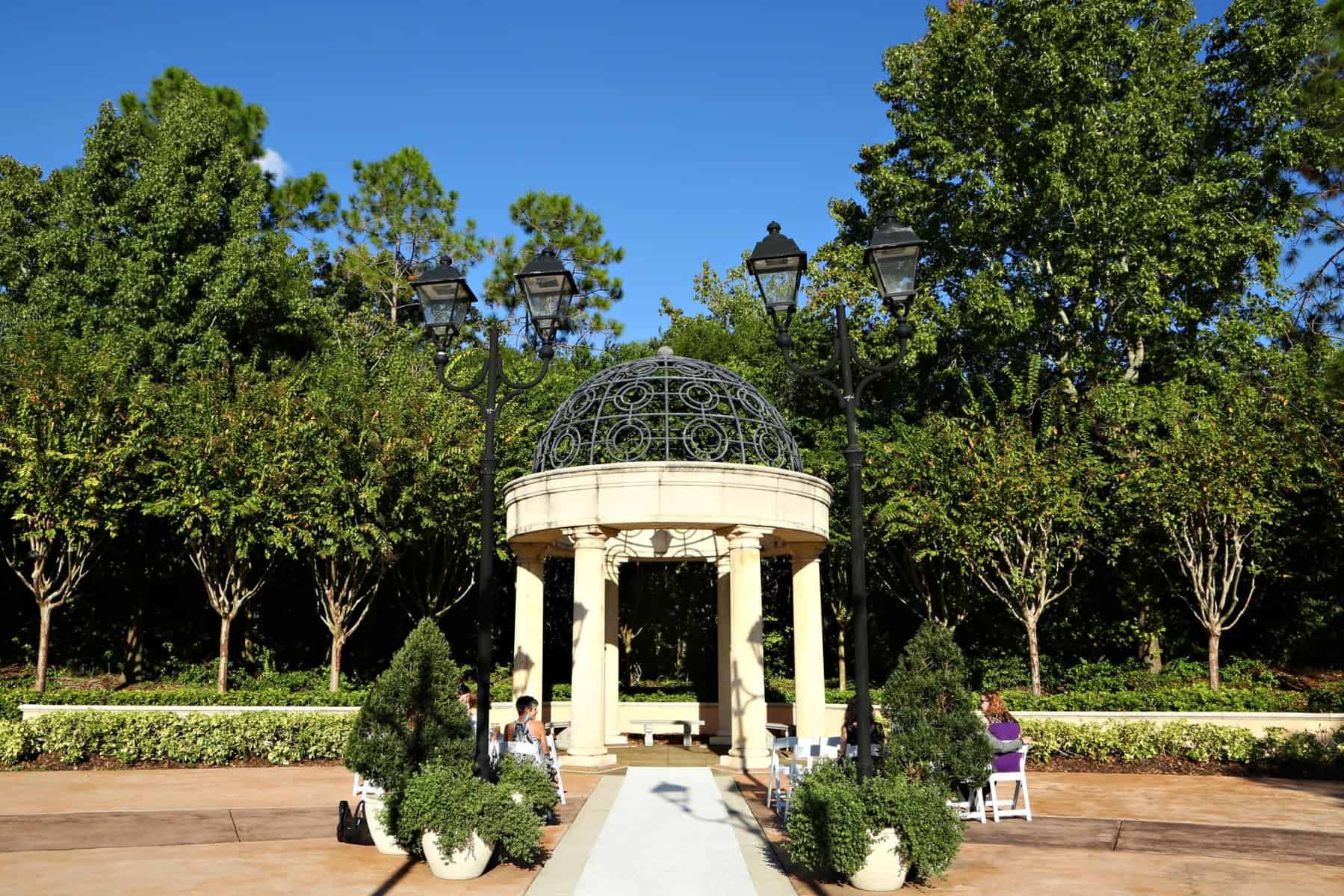 Outdoor Wedding Ceremony - Just Marry Weddings - Regina Hyman Photography