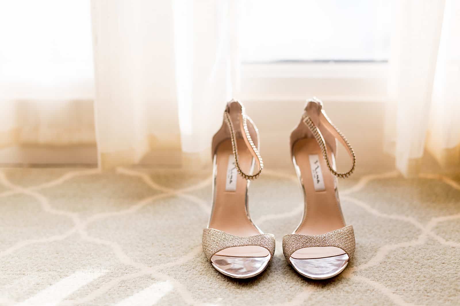 Pink and blue wedding - Just Marry Weddings - Sydney Morman Photography