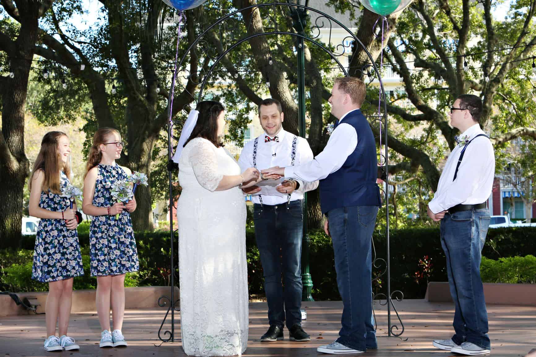 December Wedding - Just Marry Weddings - Regina Hyman Photography