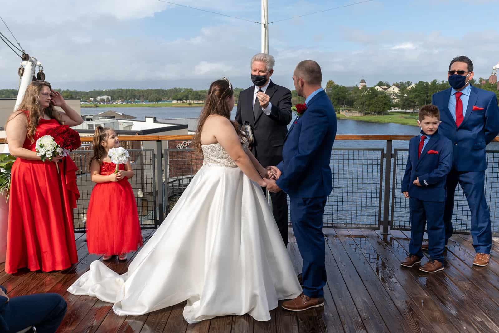 November Micro Wedding - Just Marry Weddings - Matt Jylha Photography