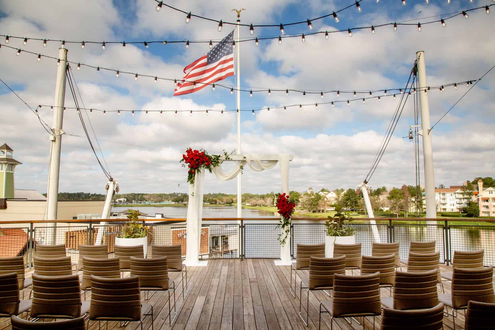 Disney Vow Renewal - Just Marry Weddings - David and Vicki Arndt Photography - Paddlefish - Ceremony Decor