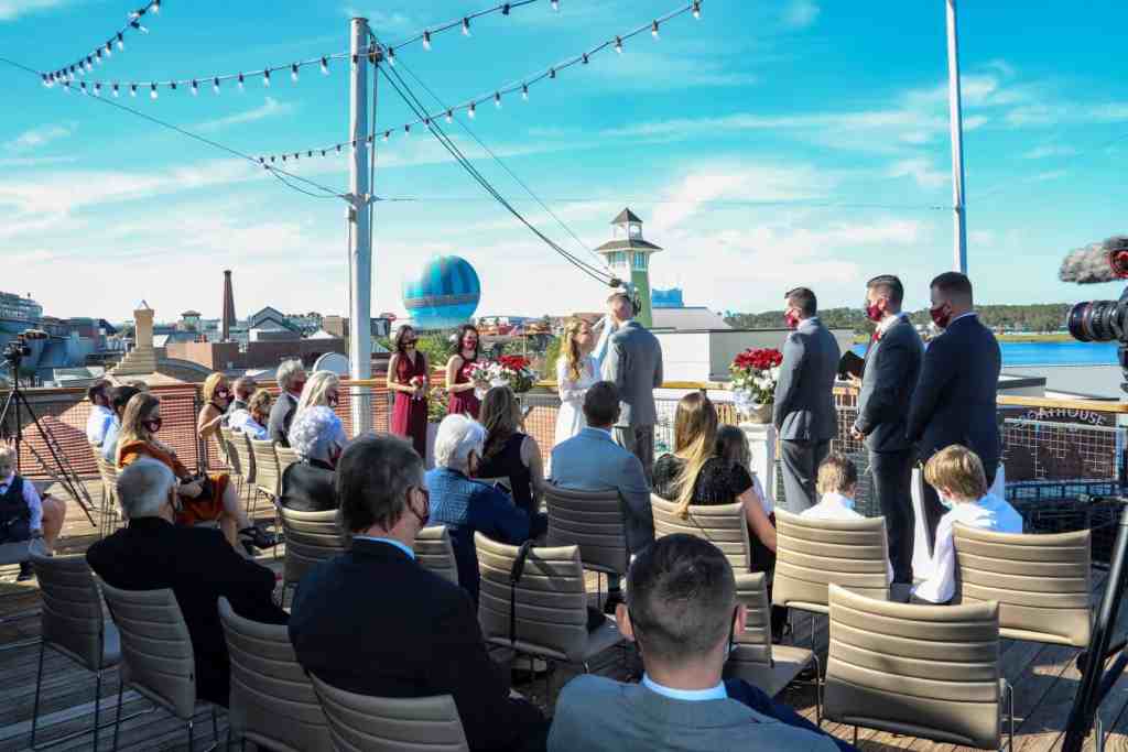 Holiday Wedding - Just Marry Weddings - Chapman Photography - Paddlefish
