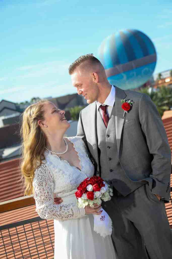 Holiday Wedding - Just Marry Weddings - Chapman Photography - Paddlefish