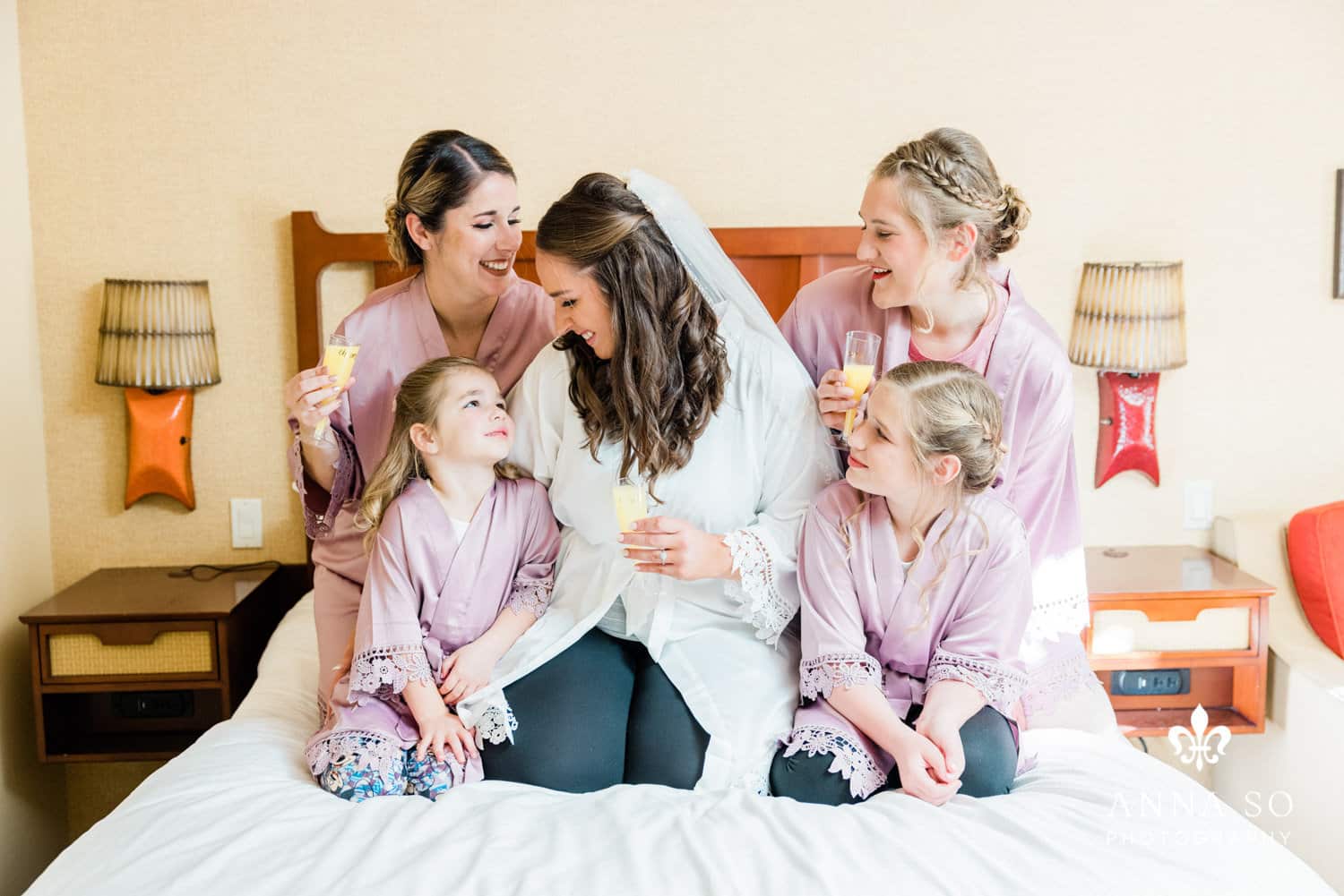 Disney Micro Wedding - Just Marry Weddings - Anna So Photography - Wedding Photos