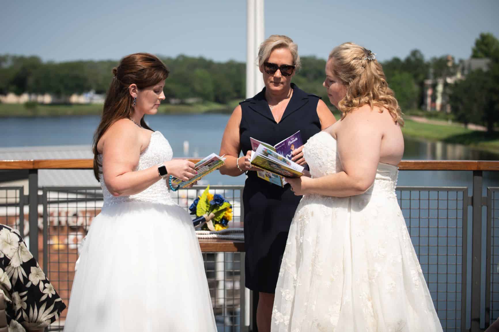 Disney Wedding Ideas - Just Marry Weddings - Nova Imagery - Paddlefish - Ceremony