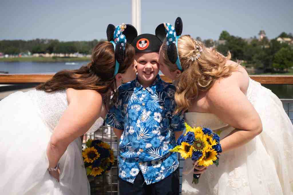Disney Wedding Ideas - Just Marry Weddings - Nova Imagery - Paddlefish - Portraits