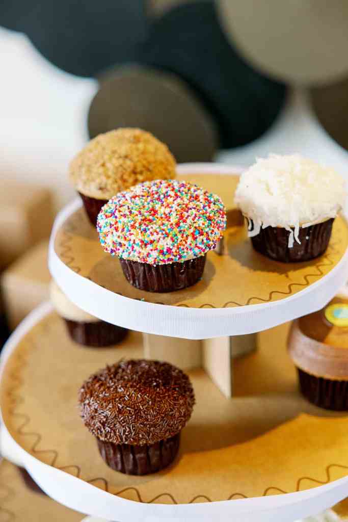 Summer Wedding Cake - Just Marry Weddings - KMD Photo & Film