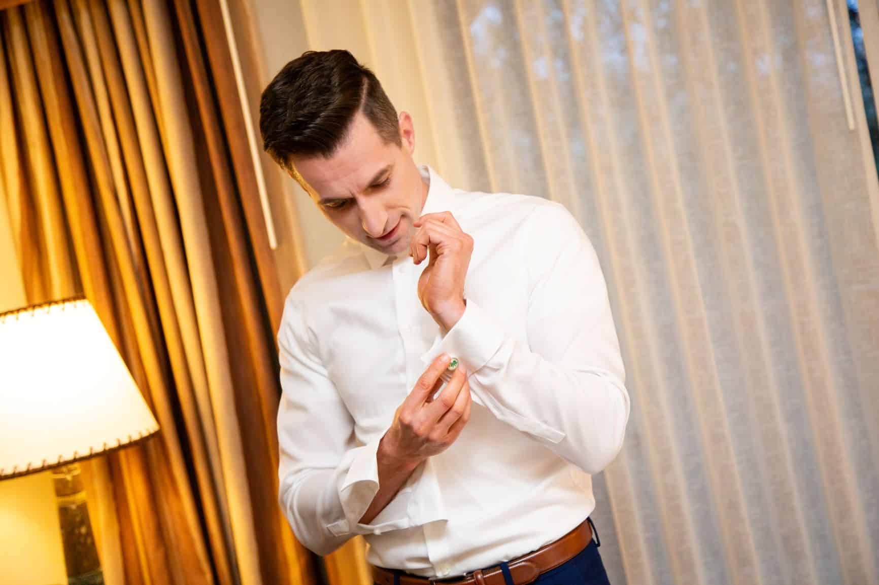 Tangled Wedding - Just Marry Weddings - David and Vicki Ardnt Photography - Getting Ready