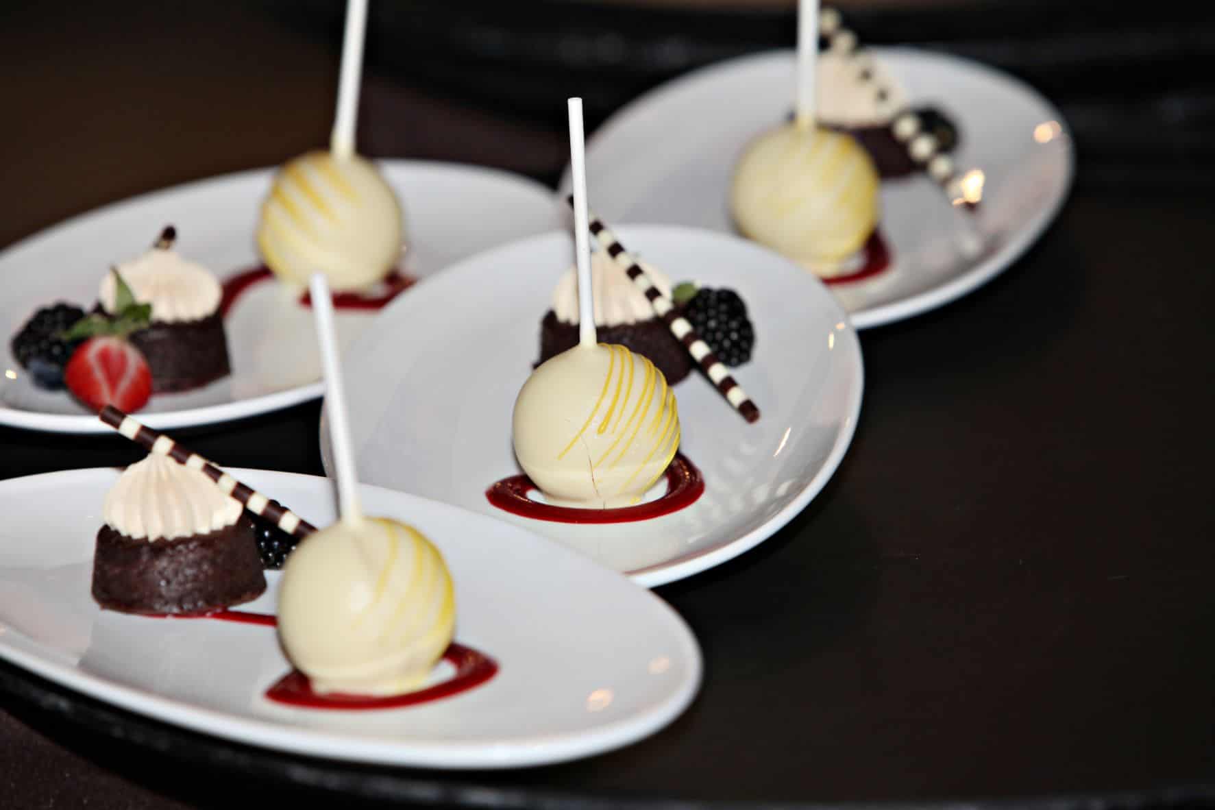 Tropical Elegance - Just Marry Weddings - Regina Hyman Photography - Dessert