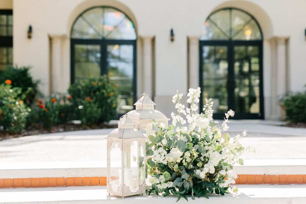 Winter Park Wedding - Just Marry Weddings - Emma Anne Photo - Decorations