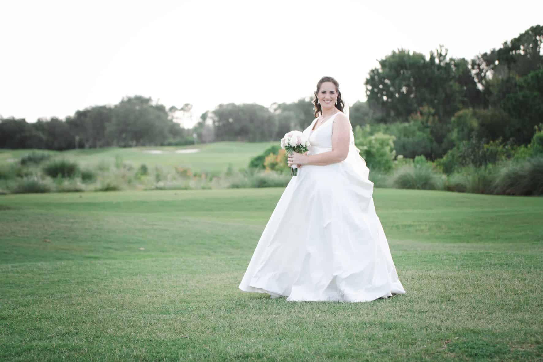 June Wedding - Just Marry Weddings - Alessandra Kutz Photography - bride