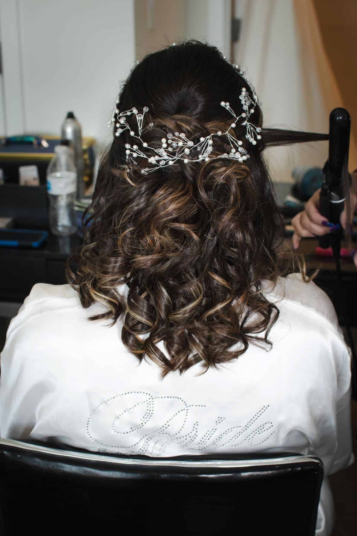 June Wedding - Just Marry Weddings - Alessandra Kutz Photography - Bridal Hair
