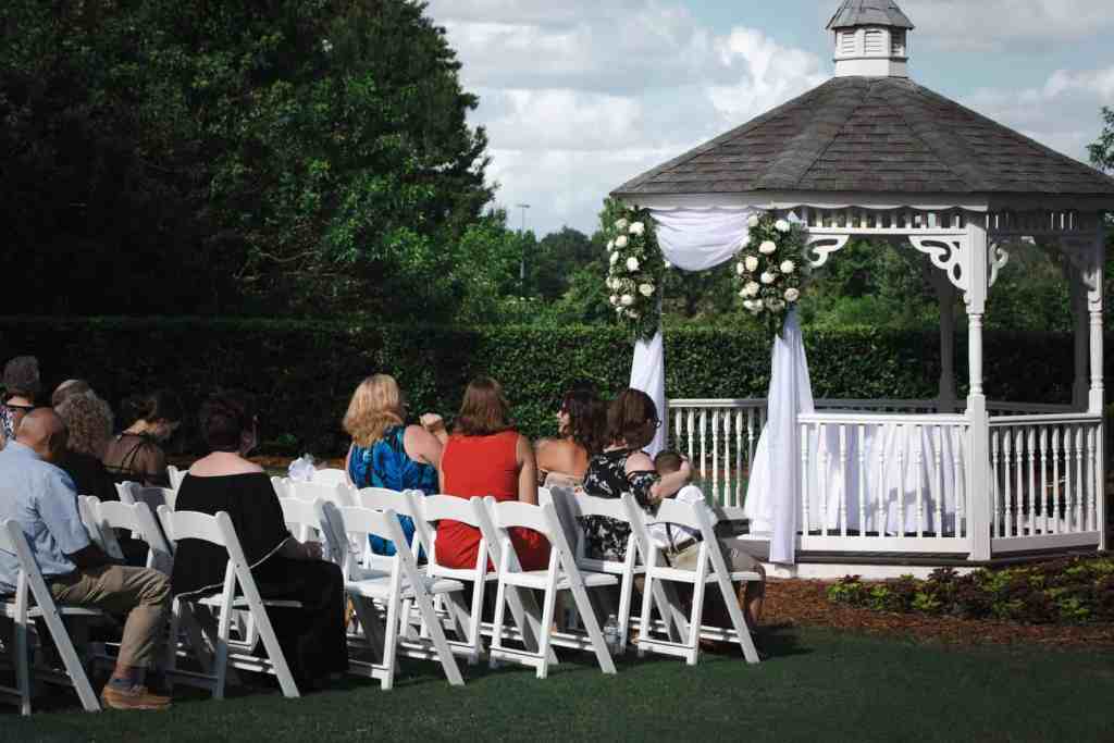 June Wedding - Just Marry Weddings - Alessandra Kutz Photography - Ceremony