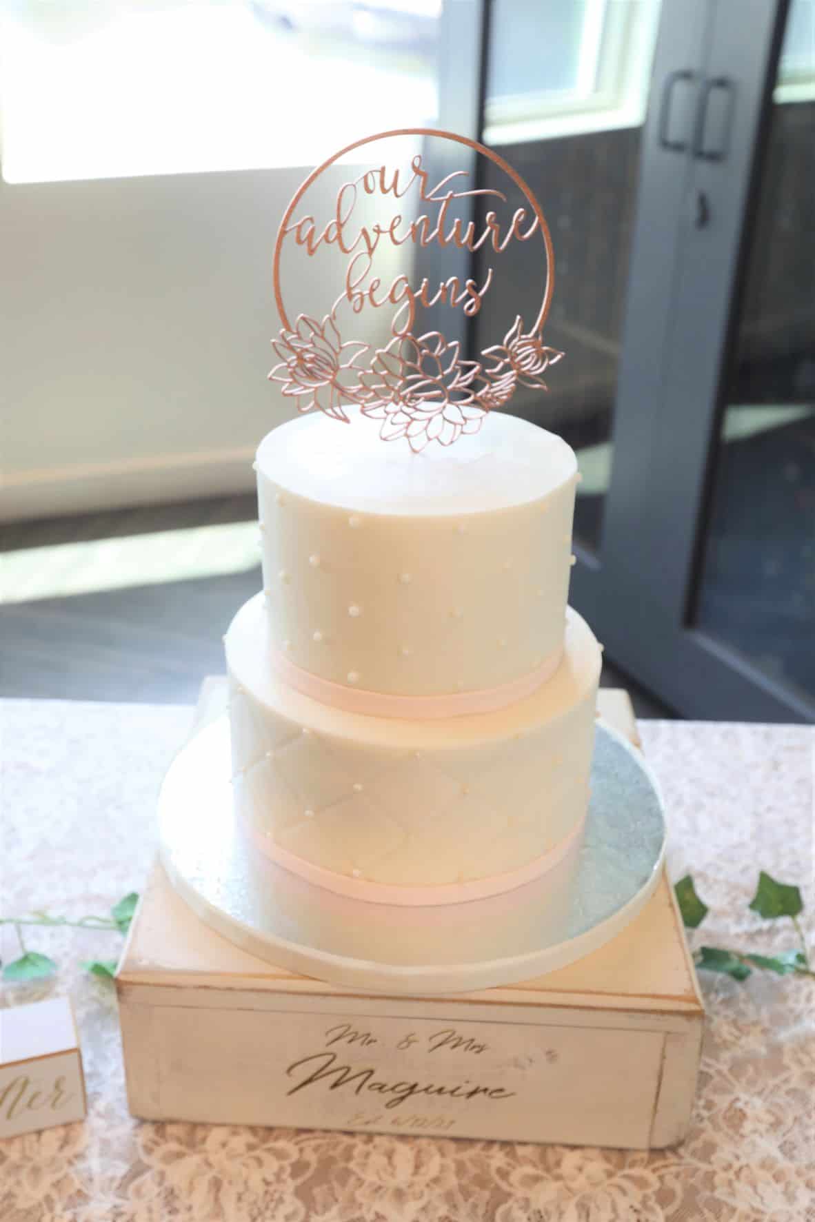 Outdoor Ceremony - Just Marry Weddings - Chapman Photography - Wedding Cake