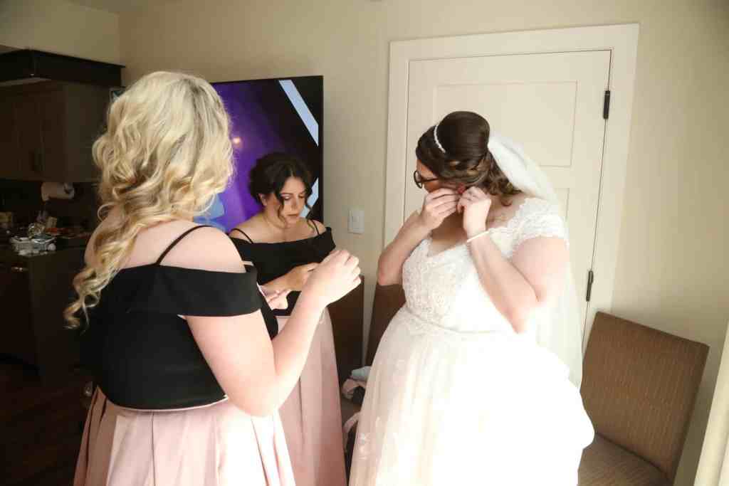 Outdoor Ceremony - Just Marry Weddings - Chapman Photography - Getting Ready
