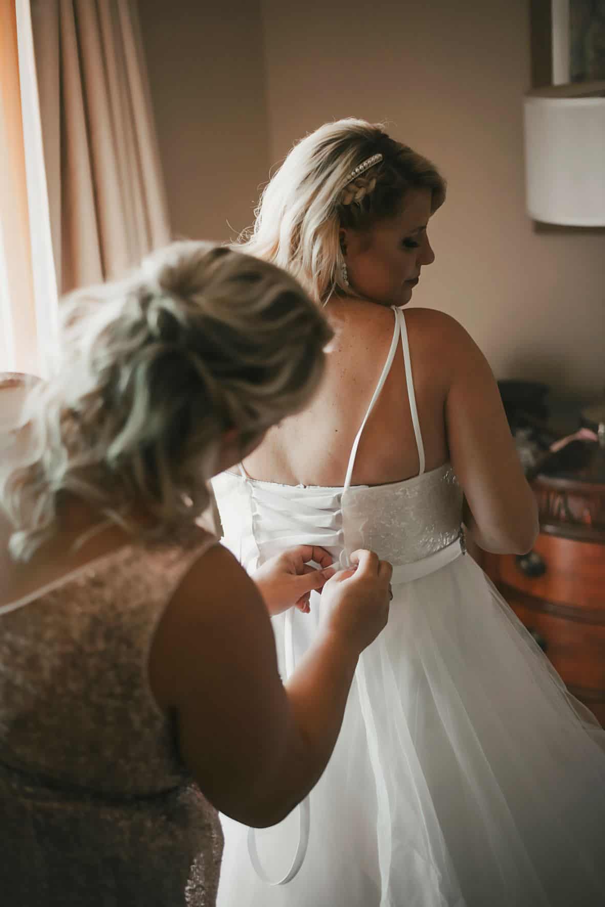 Blush and Blue Wedding - Just Marry Weddings - Brittany Wolford Photography - Getting Ready