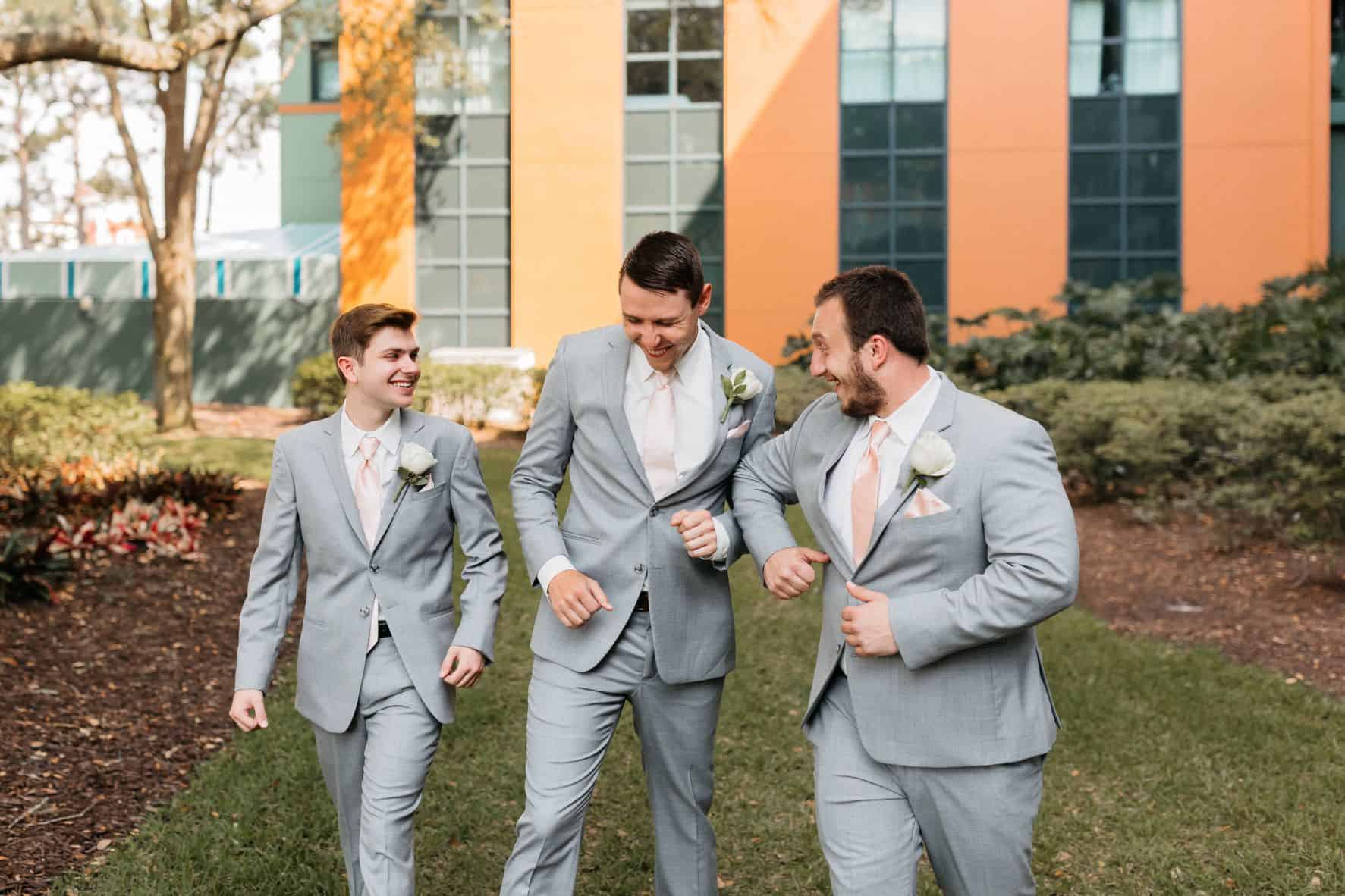 Blush and Gold Wedding - Just Marry Weddings - Allie and Joey Photography - Wedding Party