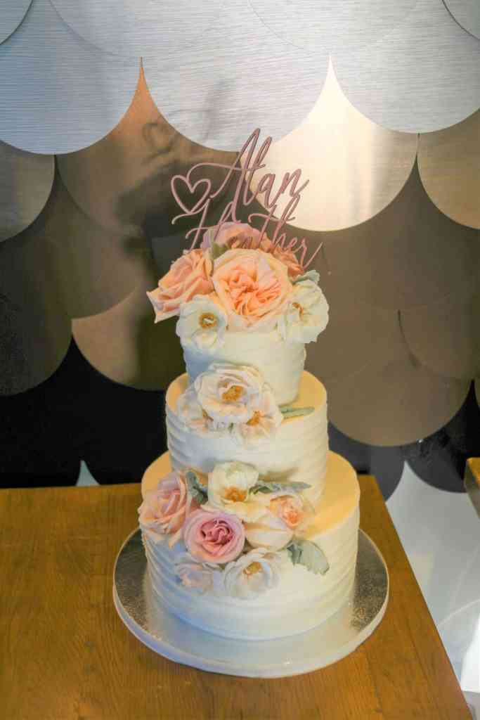 Disney Micro Wedding - Just Marry Weddings - Chapman Photography - Wedding Cake