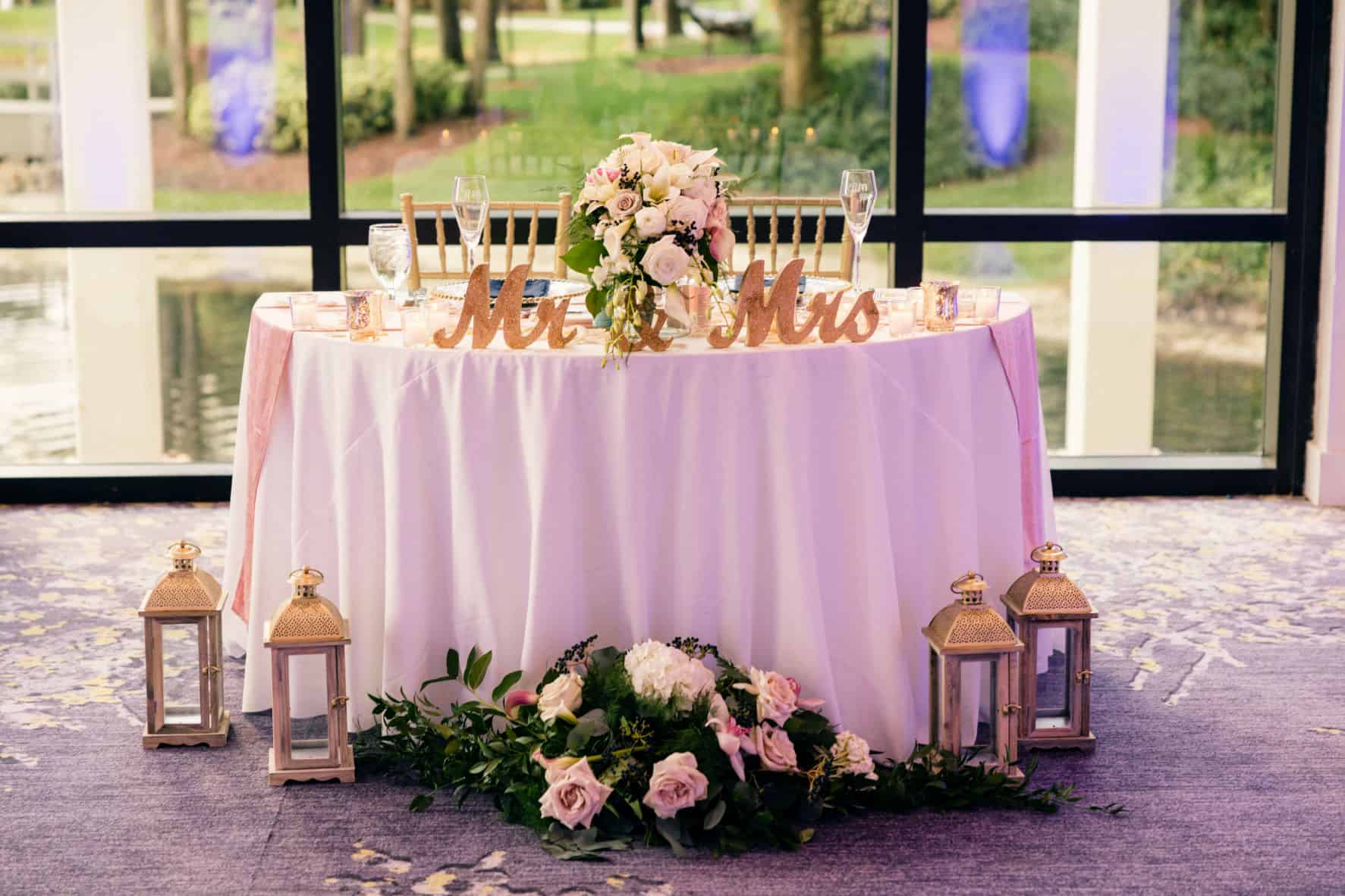 Blush Pink and Blue Wedding - Just Marry Weddings - Anna So Photography - Sweetheart Table