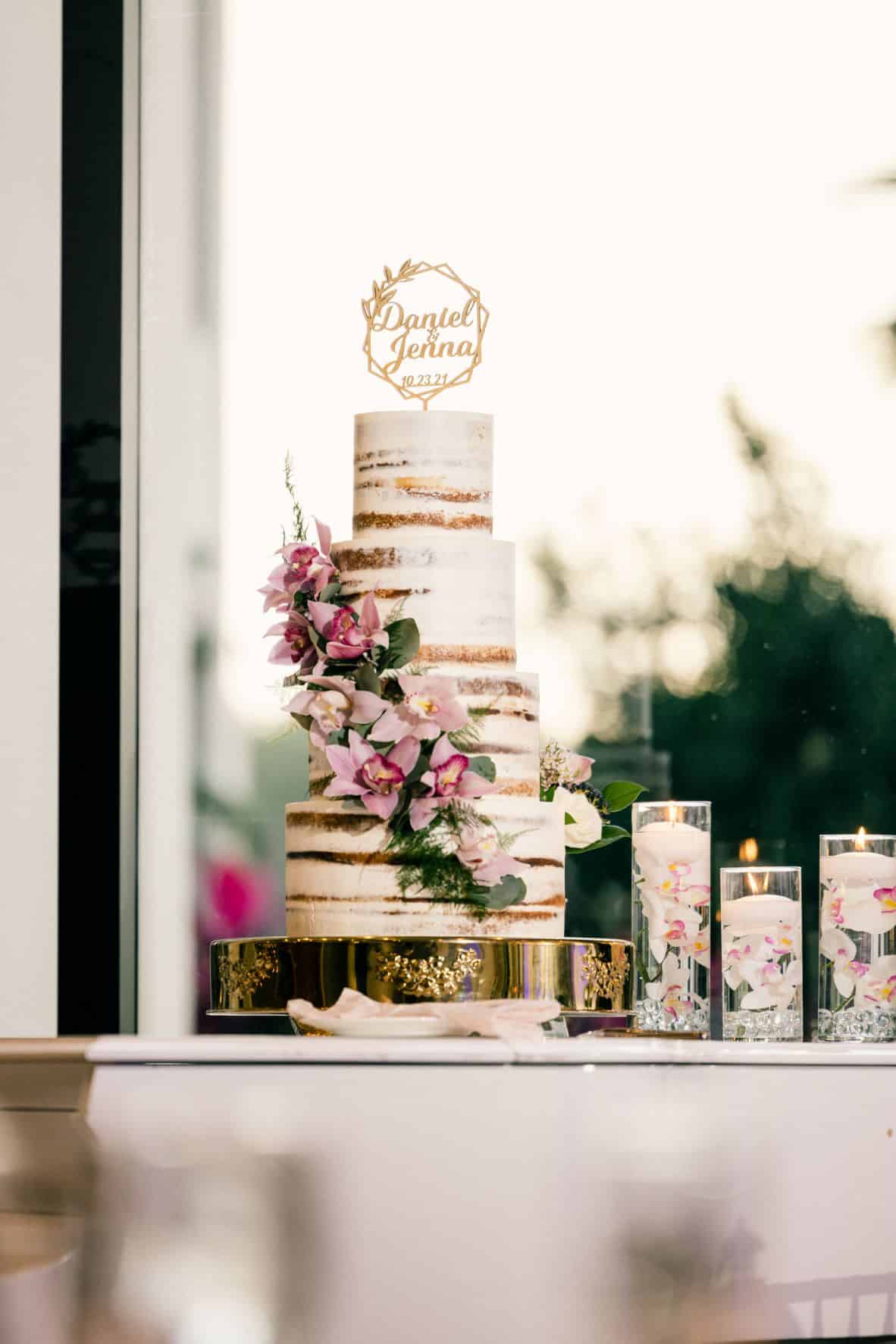 Blush Pink and Blue Wedding - Just Marry Weddings - Anna So Photography - Wedding Cake