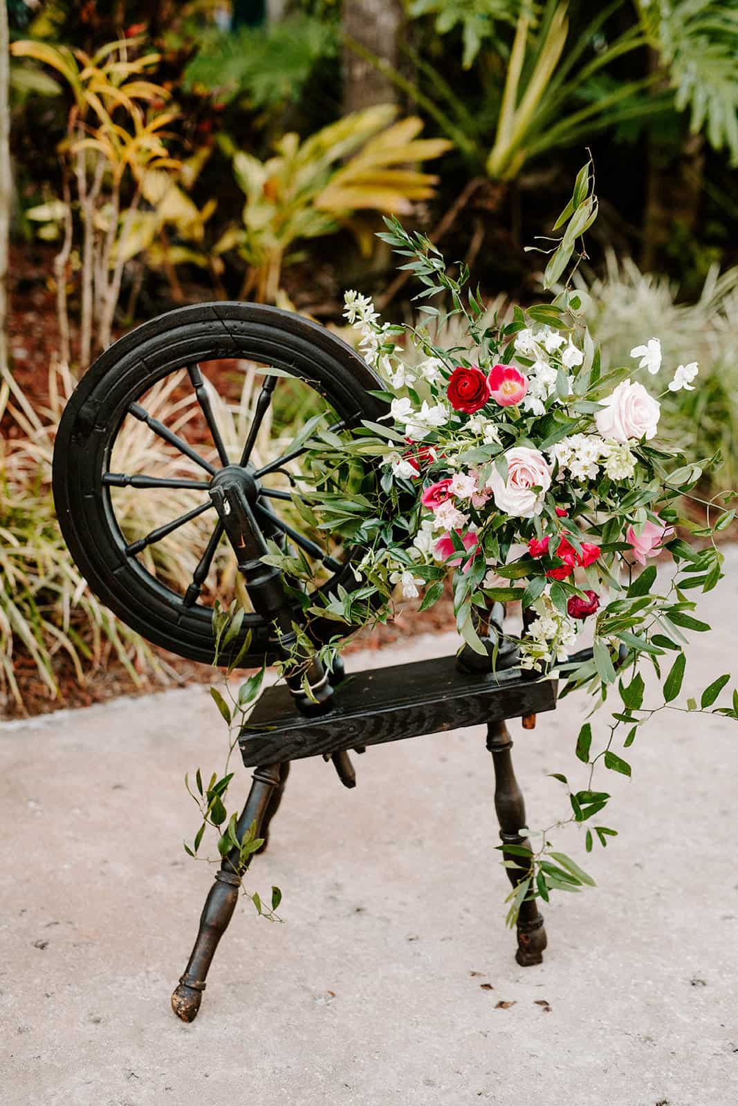 Sleeping Beauty Wedding - Just Marry Weddings - Photos by Stephanie Velez - Details