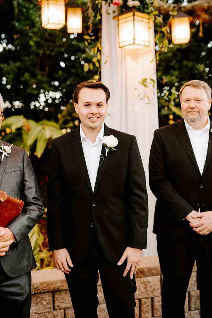 Sleeping Beauty Wedding - Just Marry Weddings - Photos by Stephanie Velez - Ceremony