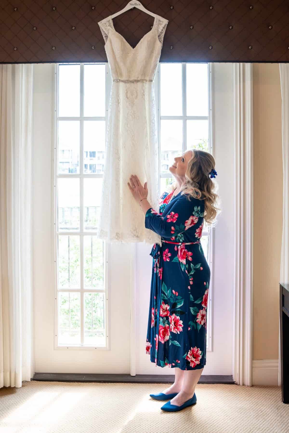 Mansion Wedding - Just Marry Weddings - Matt Jylha Photography - Getting Ready