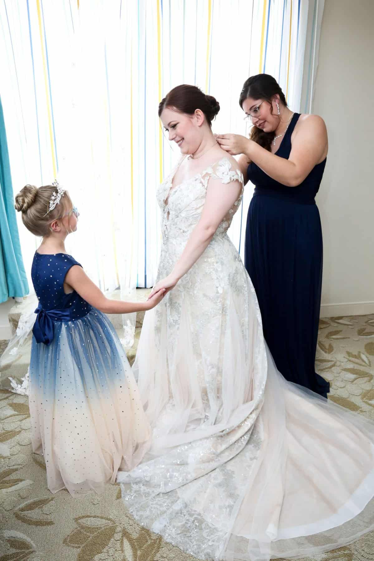 Starry Night Wedding - Just Marry Weddings - Regina Hyman Photography - Getting Ready