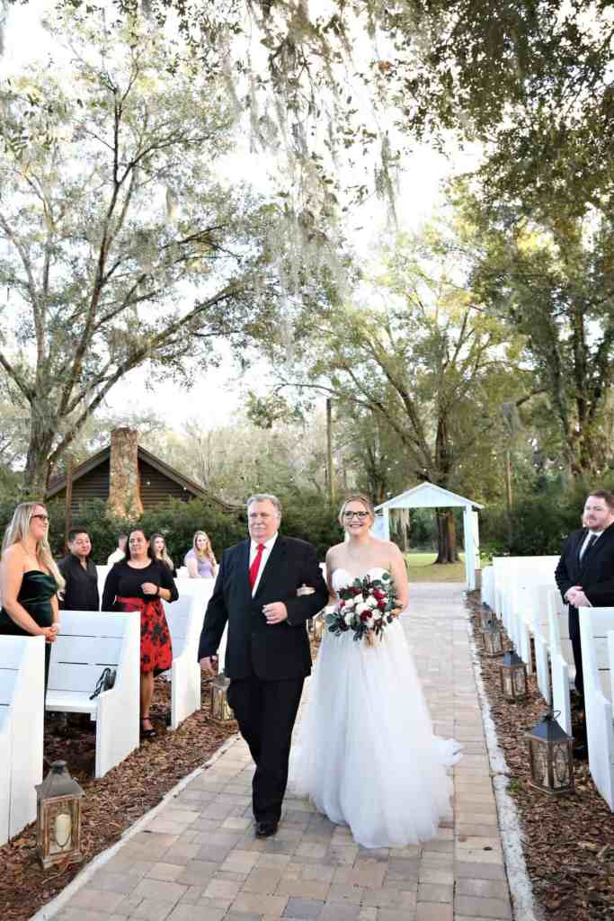 Christmas Wedding Theme - Just Marry Weddings - Regina Hyman Photography - Ceremony
