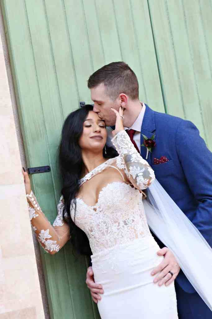 Halloween Wedding Theme - Just Marry Weddings - Regina Hyman Photography - Portraits