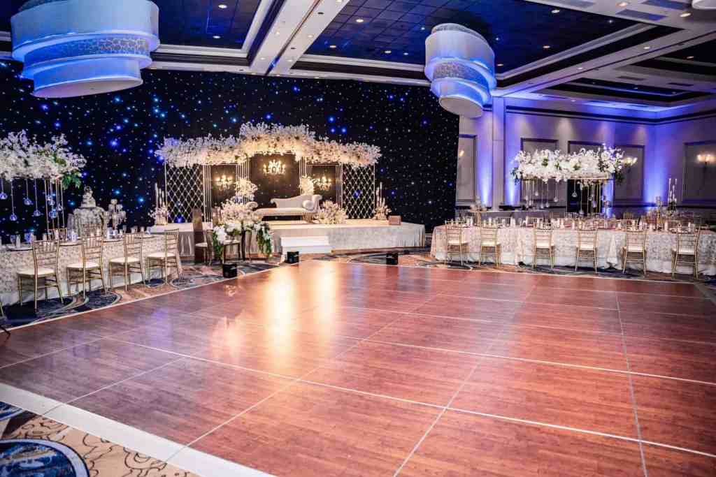 Wedding reception decor