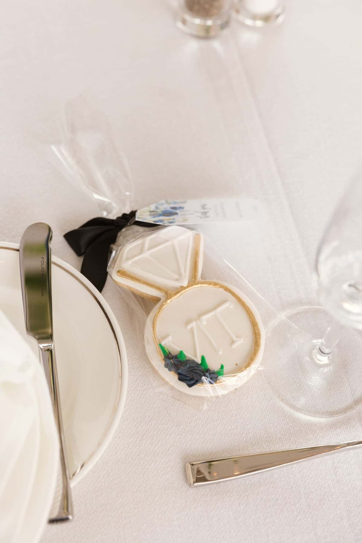 Custom sugar cookie wedding favors