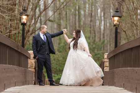 Bride and groom portraits around the WDW Swan and Dolphin Resort