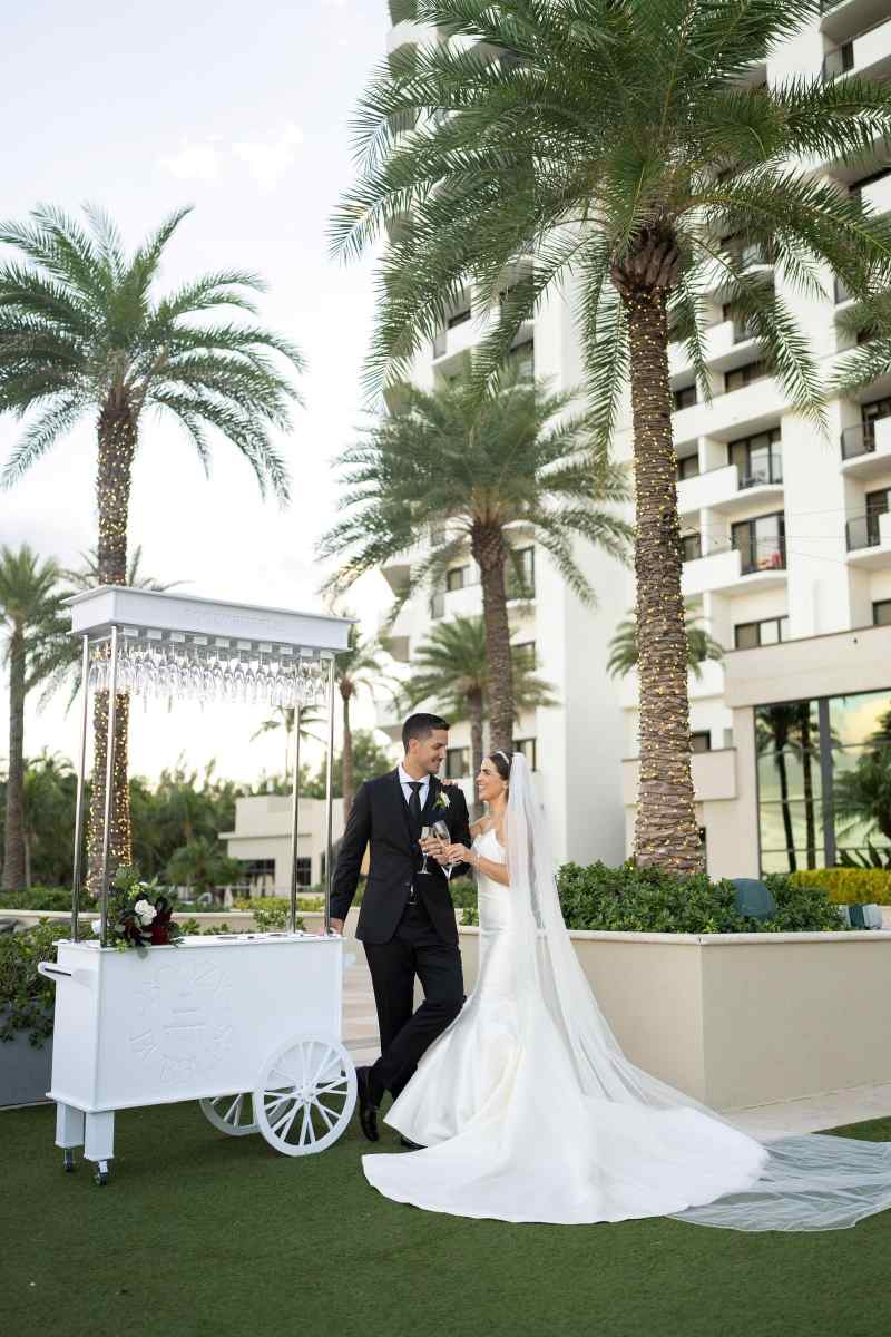 Bride and groom portraits around the Marriott Harbor Beach Resort & Spa