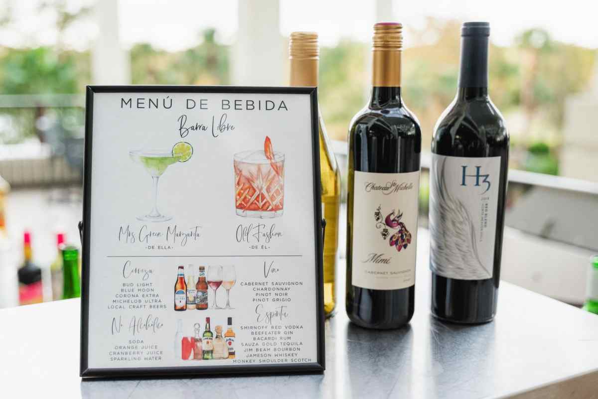 Signature drink bar sign