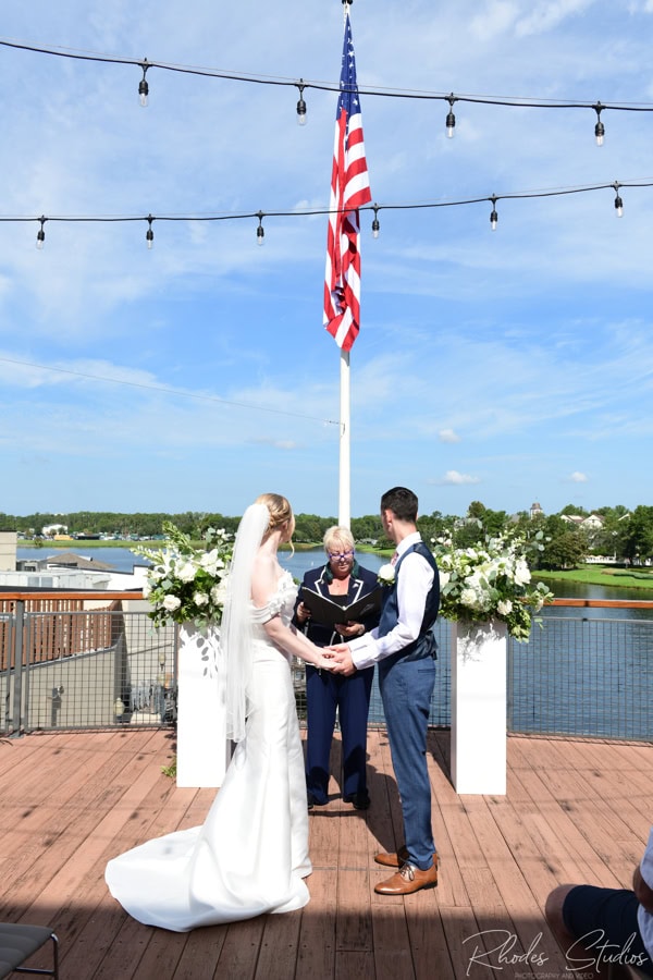 Wedding ceremony at Paddlefish Disney Springs
