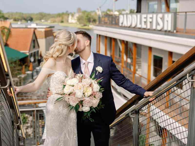 Paddlefish wedding package