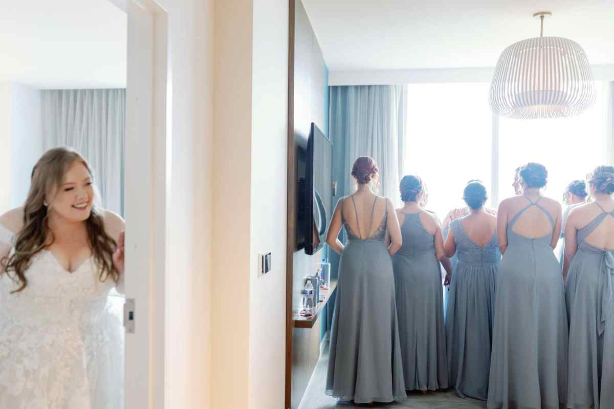 Bride's first look with her bridesmaids