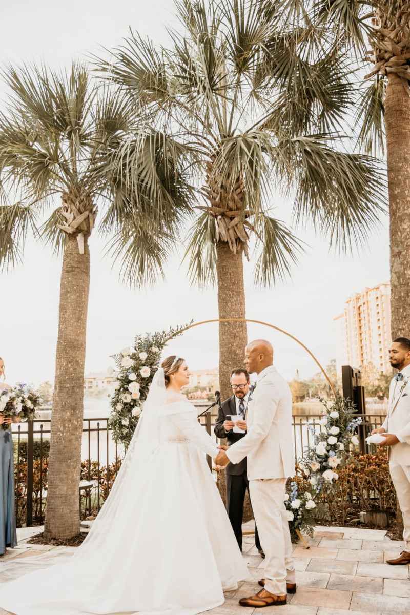 Outdoor ceremony at the Wyndham Grand Orlando Resort Bonnet Creek