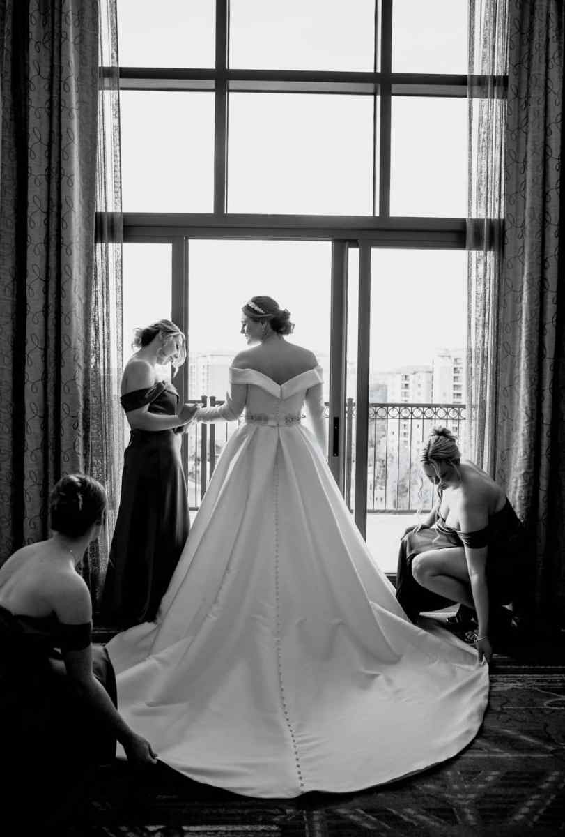Bride getting ready for the wedding