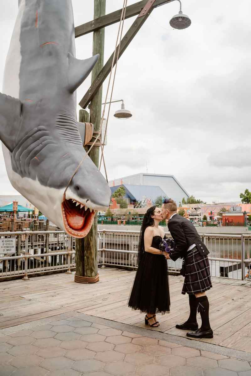 Bride and groom portraits around Universal Orlando
