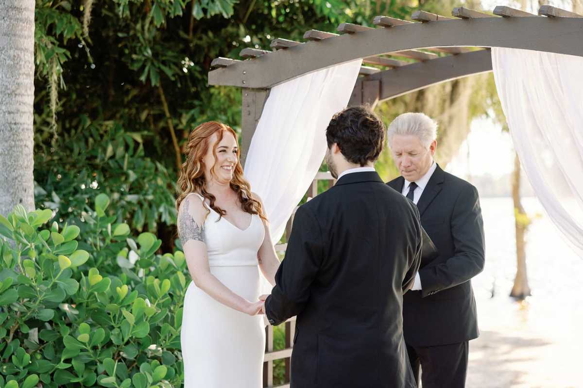 Outdoor ceremony at Paradise Cove's Oasis