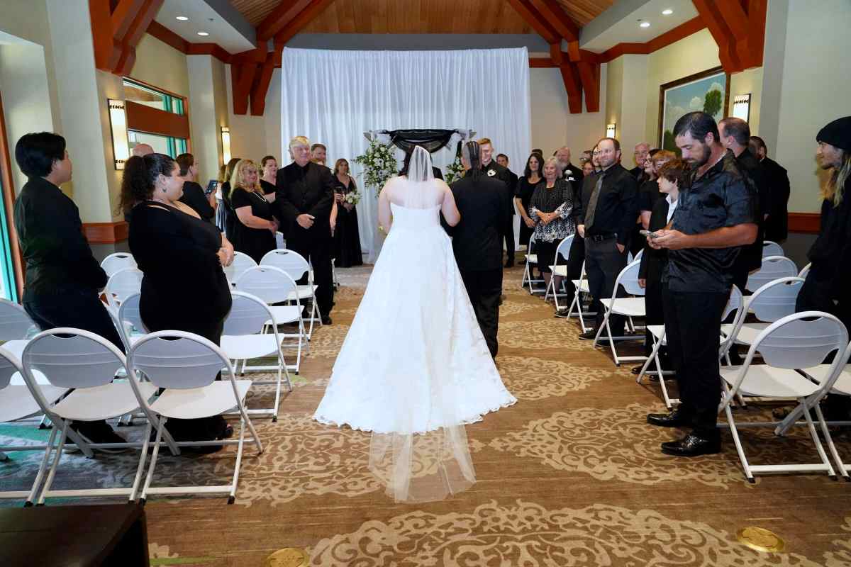 Shades of Green ceremony