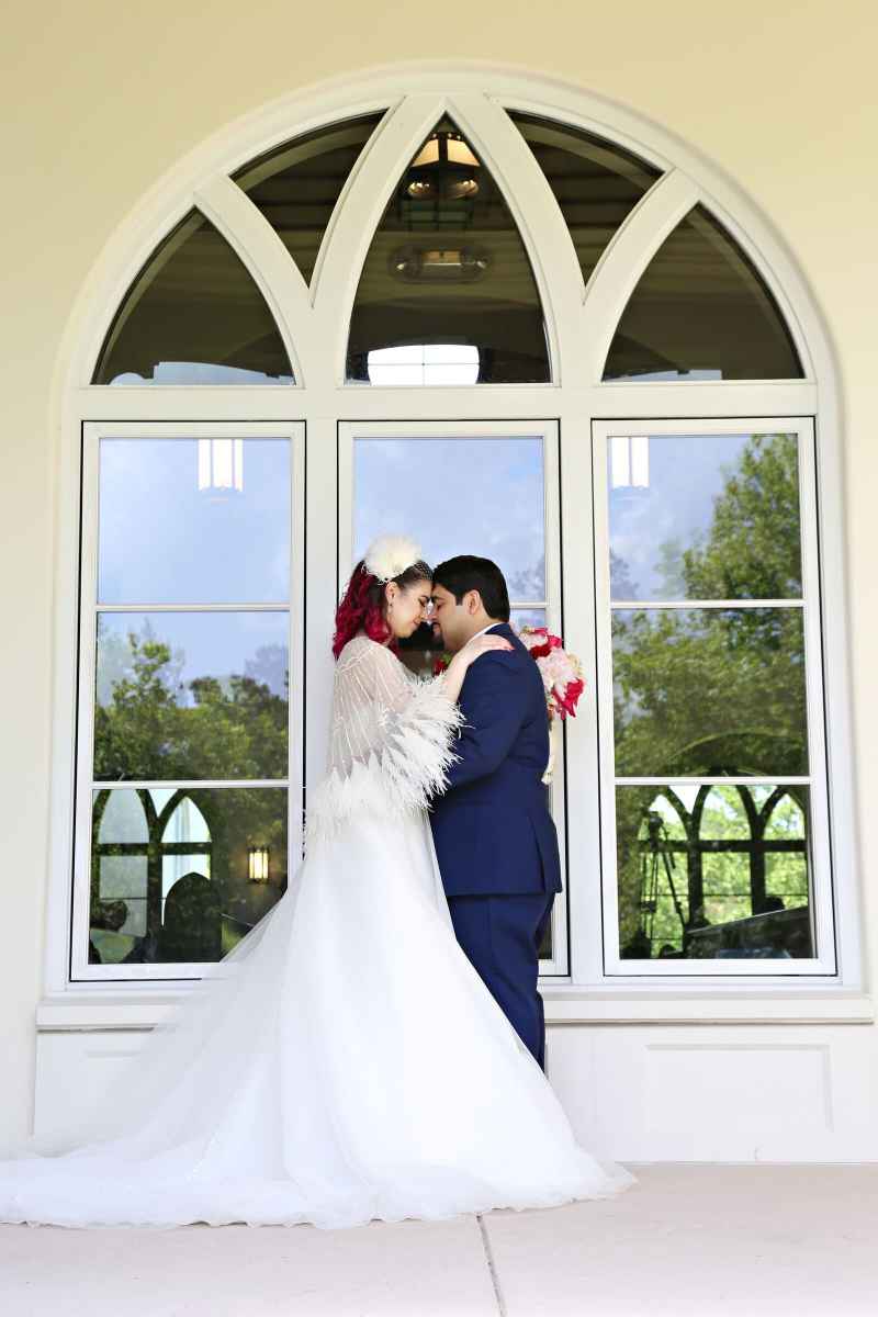 Bride and groom portraits around the Wyndham Grand Orlando Resort Bonnet Creek